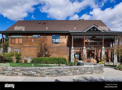 Orvis manchester vt - The main Orvis headquarters and retail store are located in Manchester, VT. Immediately behind the store is their rod making facility, where all of their high end fly fishing rods are made - mostly by hand. Tours of this facility are offered Monday - Friday, and on this particular Friday, we were the only ones signed up for the tour.